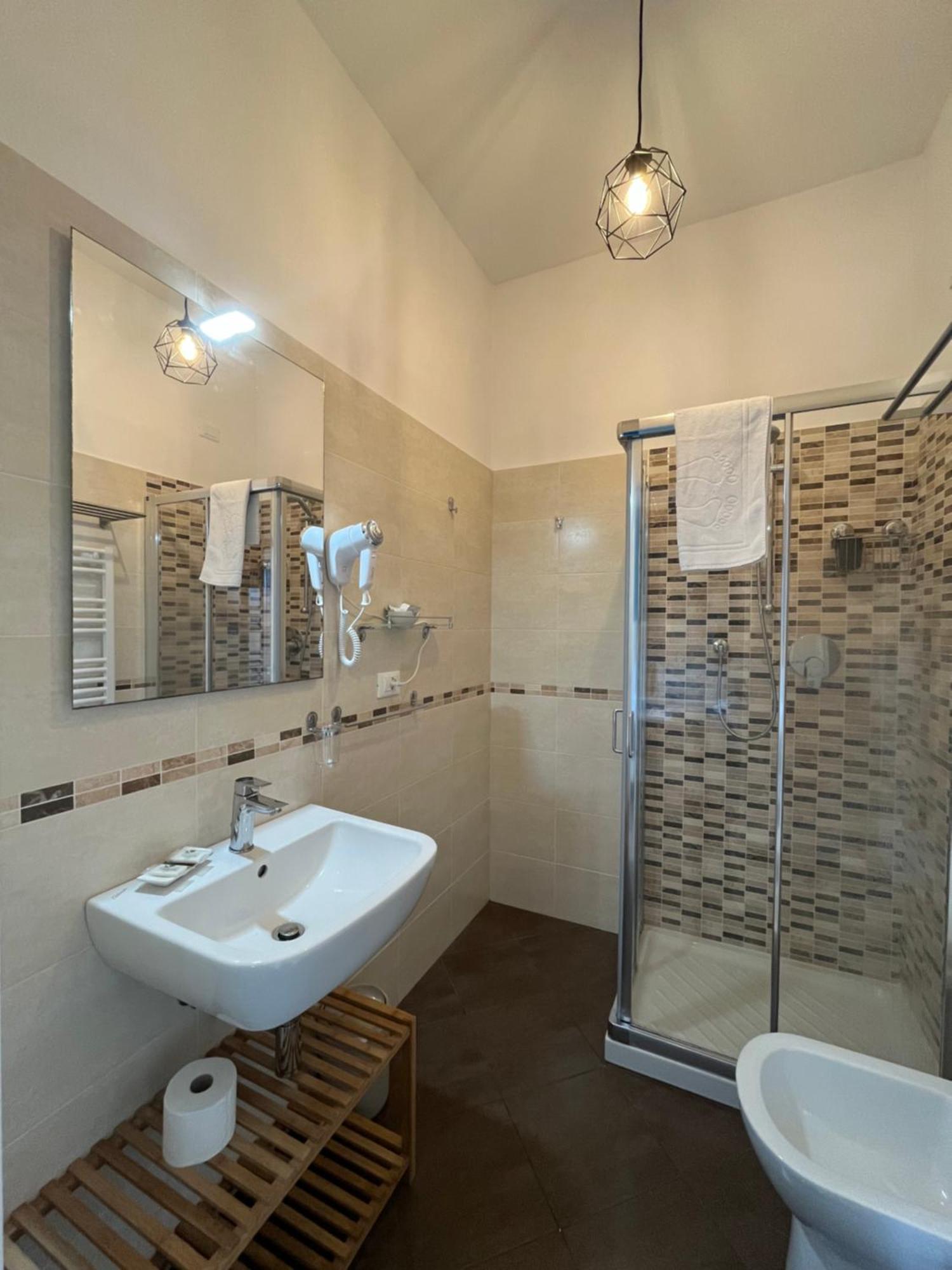 Porta Alla Croce Guest House Florencja Pokój zdjęcie