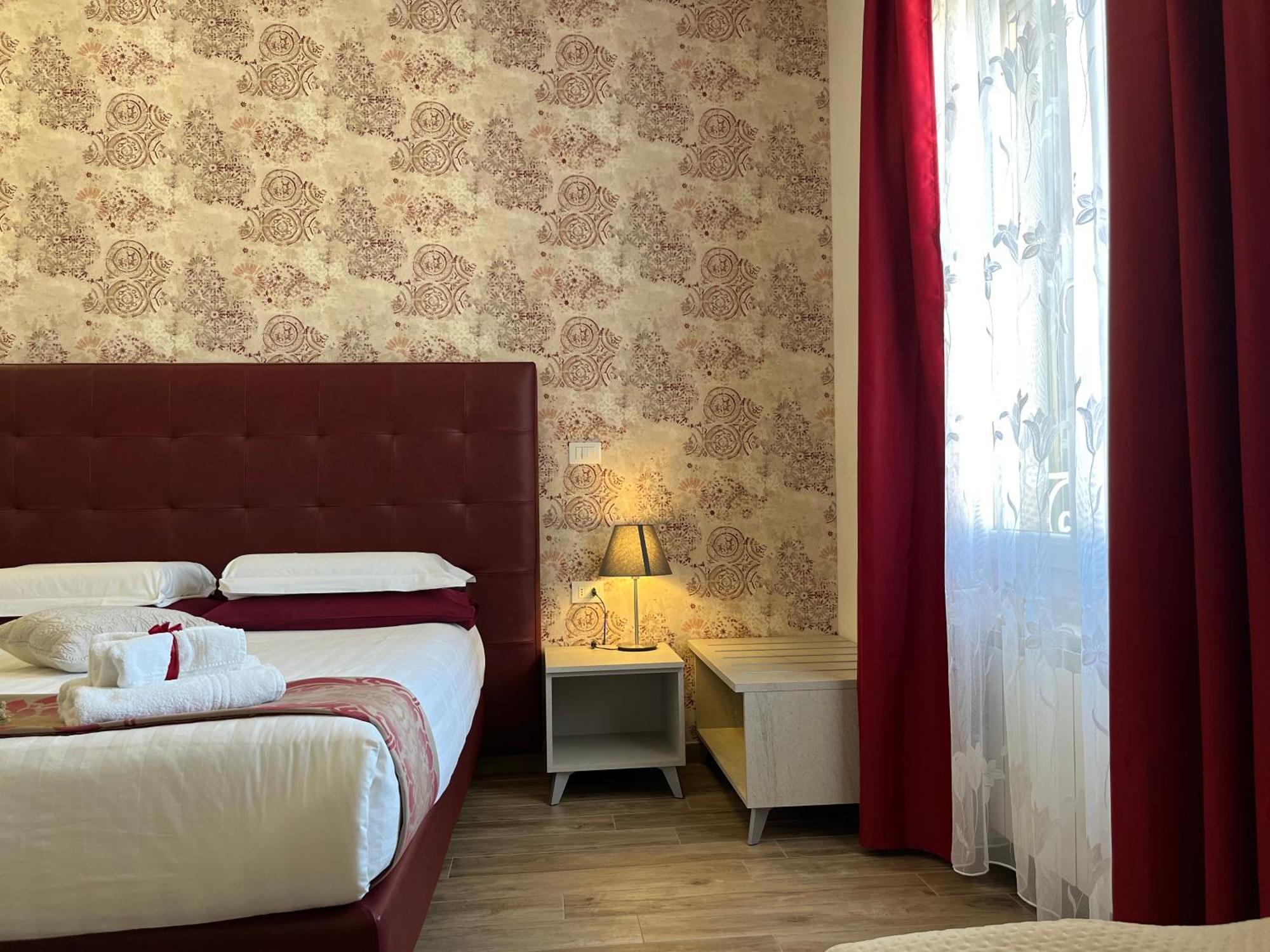 Porta Alla Croce Guest House Florencja Zewnętrze zdjęcie